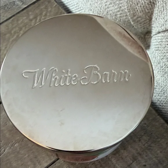 White Barn Toasted Coconut Cupcake Candle - Pink and Silver - Picture 2 of 4